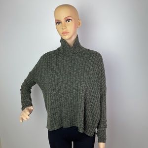 American Eagle Outfitters Grey Turtleneck Knit Blouse Size XS